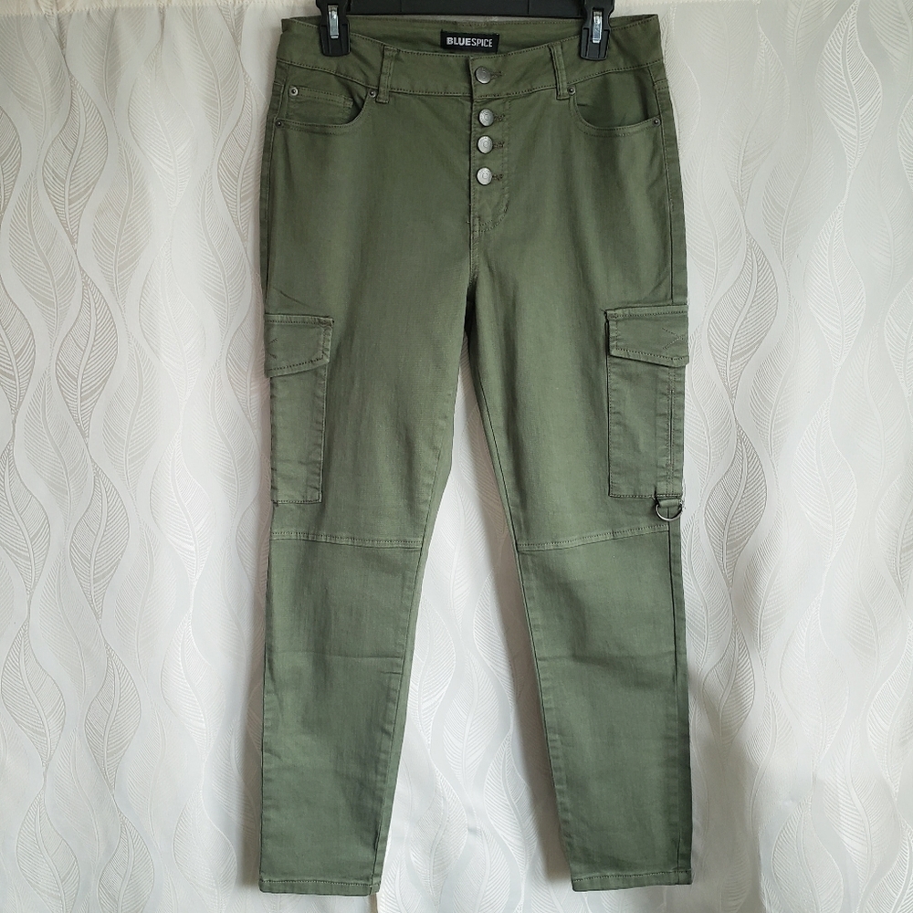 NWT Green High Waist Cargo Ankle Pants